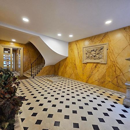 Home In Paris Invalides Beautiful Flat Near Orsay And Eiffel Tower Exterior photo