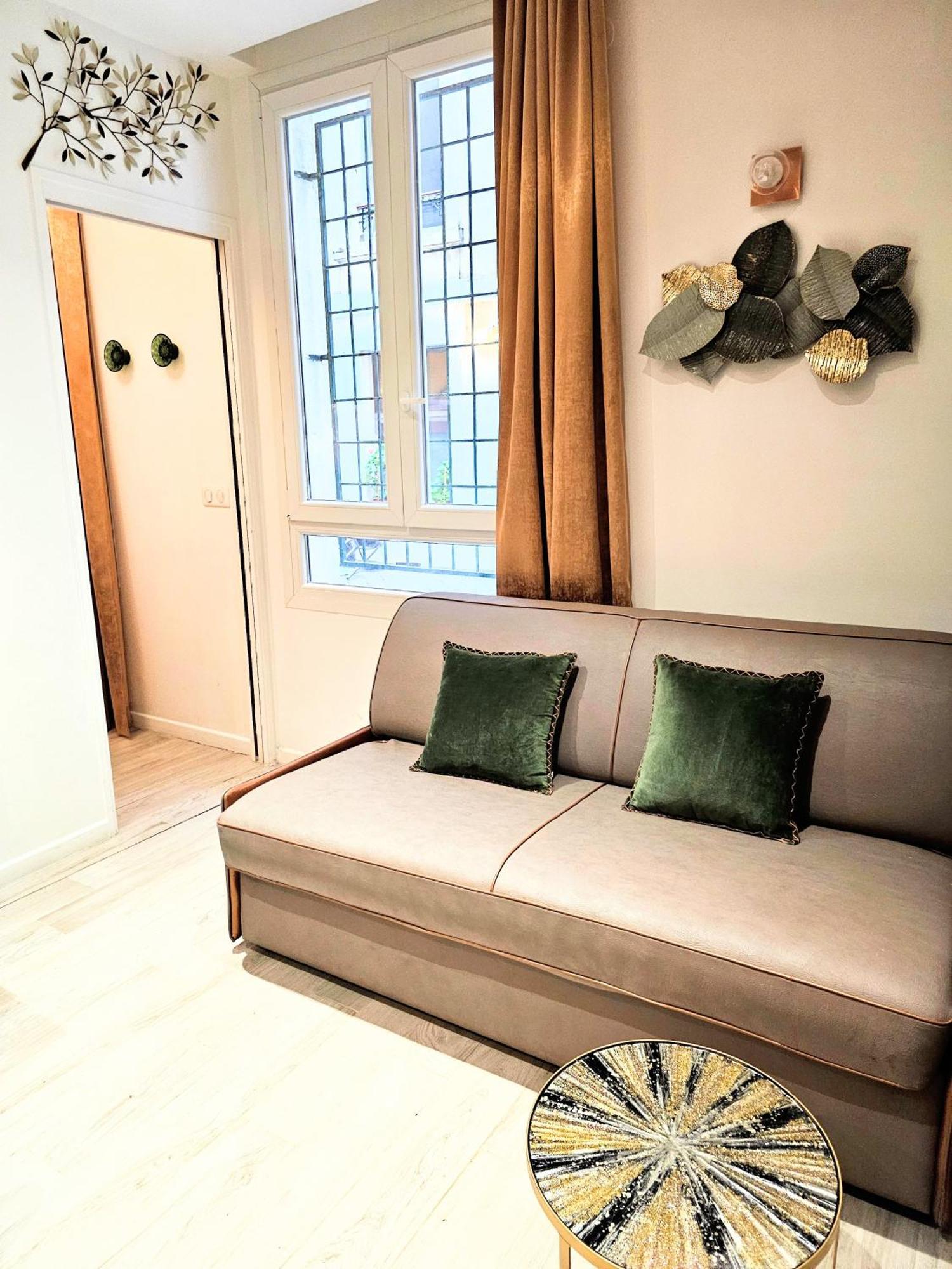 Home In Paris Invalides Beautiful Flat Near Orsay And Eiffel Tower Exterior photo