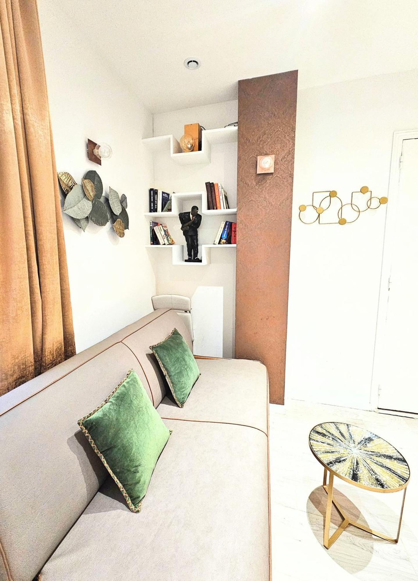 Home In Paris Invalides Beautiful Flat Near Orsay And Eiffel Tower Exterior photo